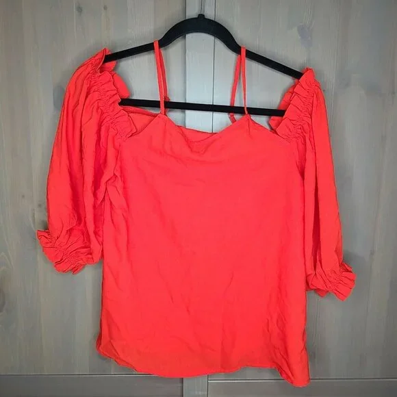 Elodie Blouse Womens XS Red Orange Cold Shoulder Elastic Cuff Sleeve Ruffle - Picture 1 of 11